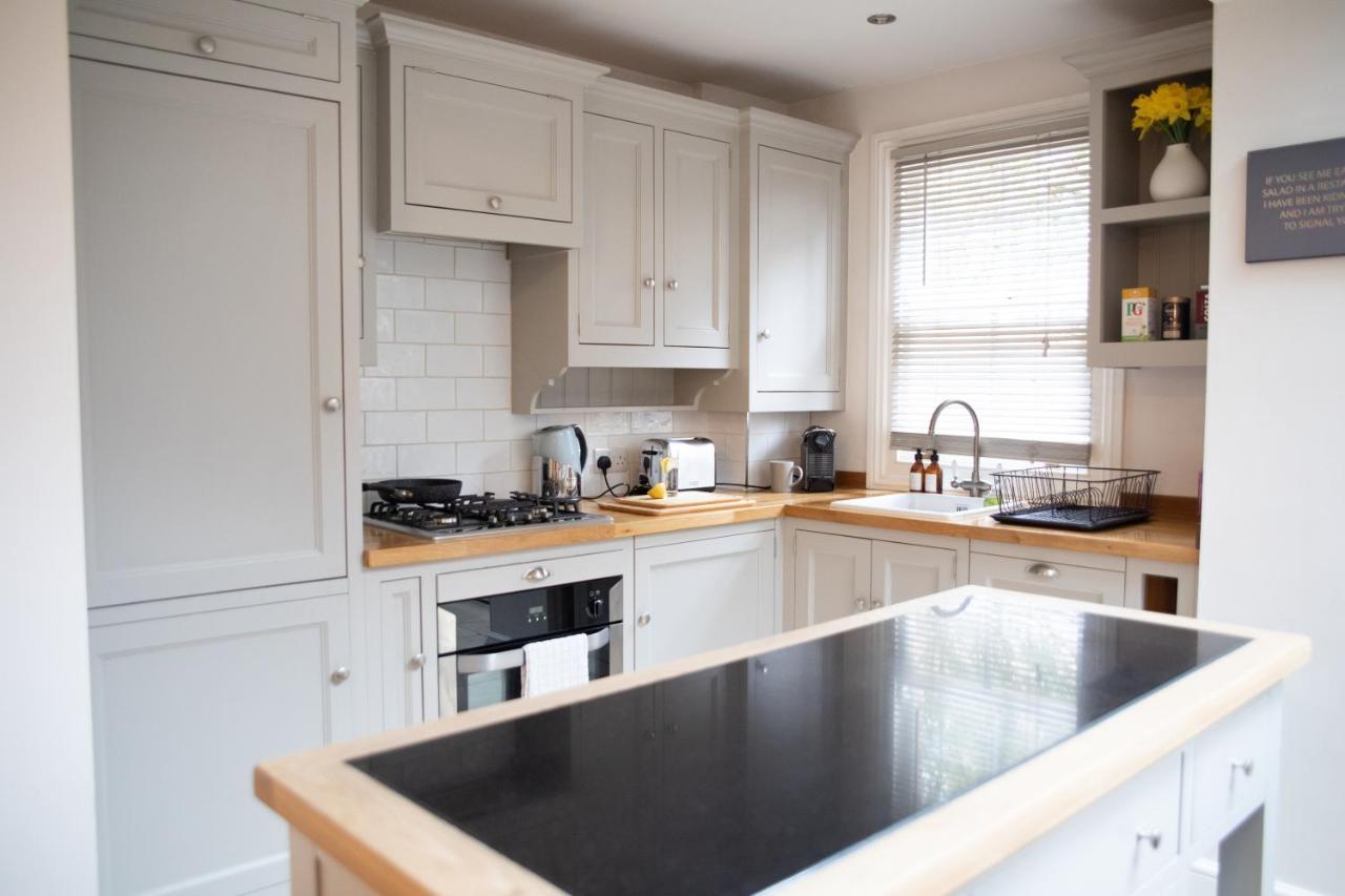 35 Grosvenor Terrace - 3 Bed Sleeps 6, 5 Min Walk From Centre *